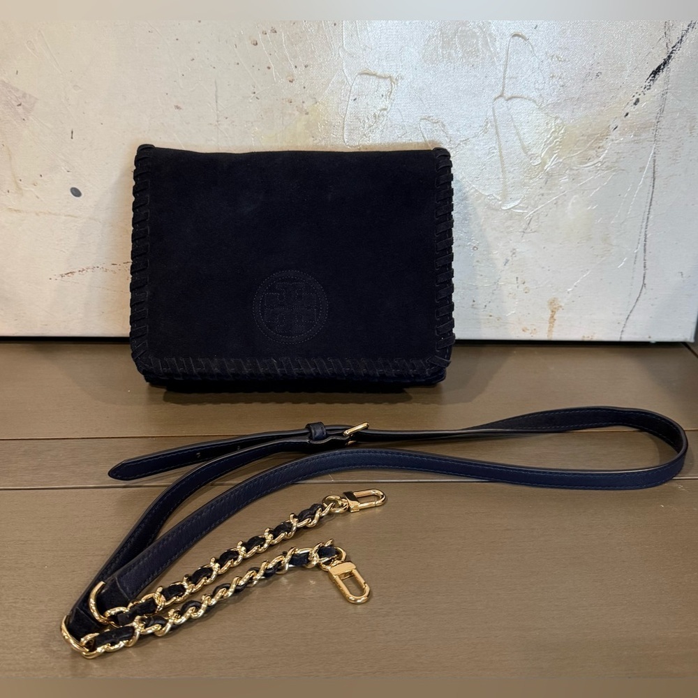 Tory Burch Marion Suede Crossbody Clutch Navy Blue Gold Chain Whipstitch Bag - Picture 11 of 12
